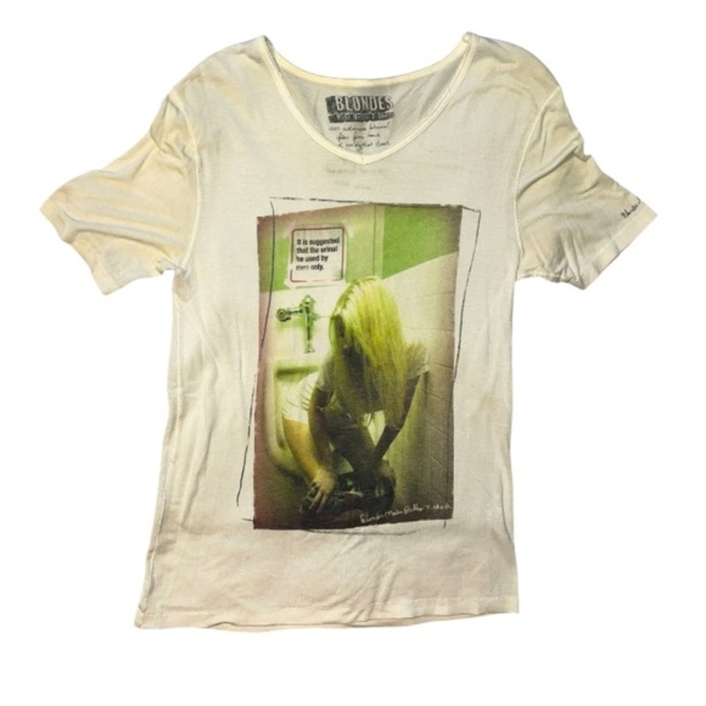 Blondes Make Better T-shirts Ivory Graphic T-shirt 100% Sustainable Fibers